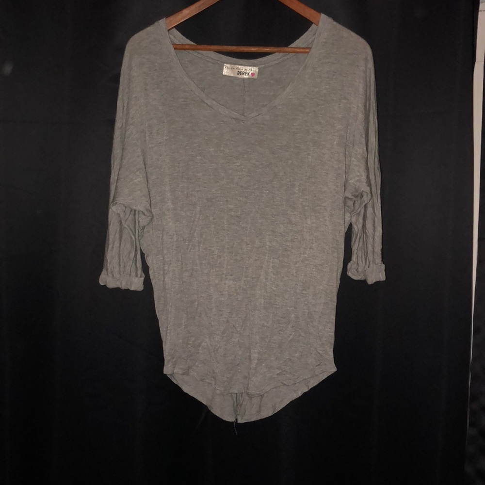 Derek heart gray top